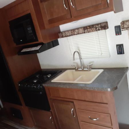 2017 Camper Located At The St. George Rv Park! Hotel Eksteriør billede